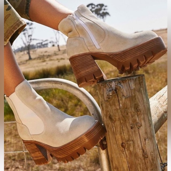 NIB Jeffrey Campbell + FP Exclusive Preston Platform Size 9 GREEN/BONE OR TAN - Picture 14 of 14